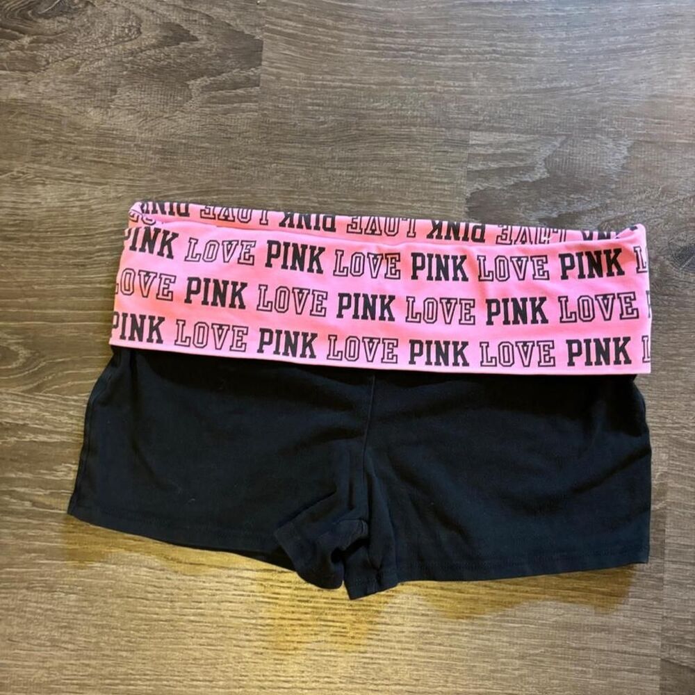 Y2K Victoria’s Secret PINK Pink & Black Foldover Shorts - Size Medium